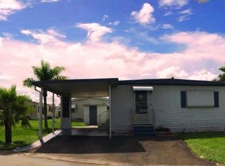 7129 42nd Ter N, West Palm Beach, FL 33404