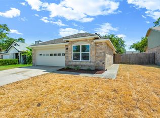 1428 Woodfern Dr, Arlington, TX 76018