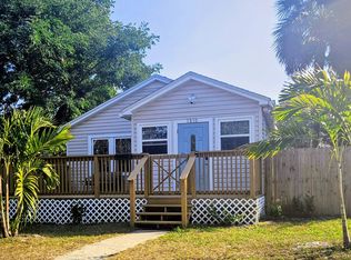 1810 28th Ave N, Saint Petersburg, FL 33713