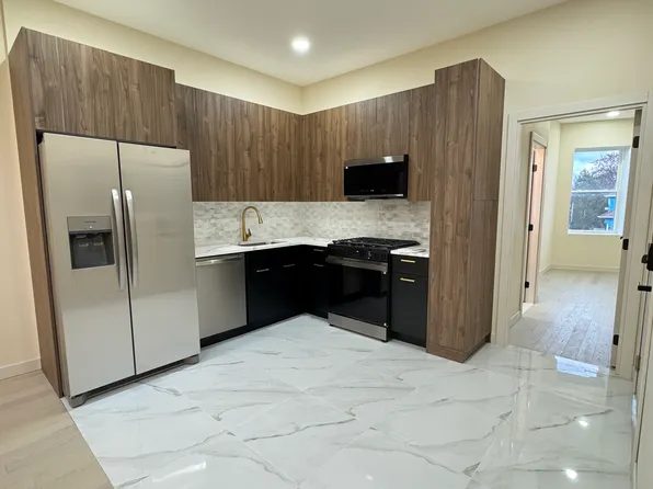 1221 Church Avenue image 21 of 21