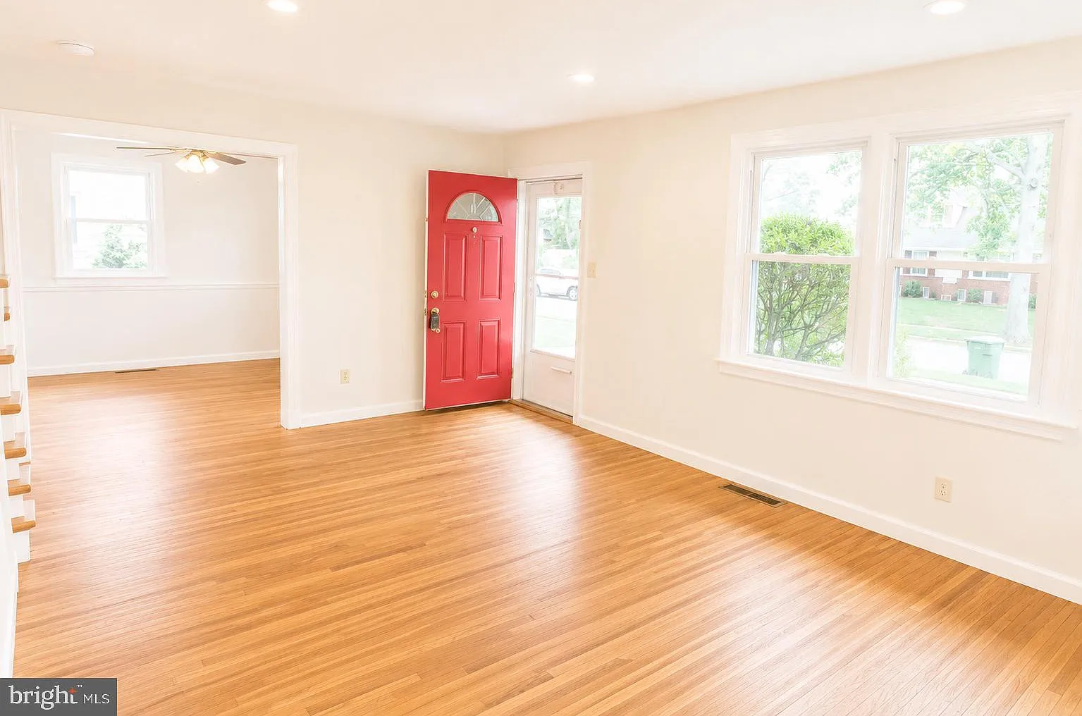 4 bed, 2.0 bath, 1650 sqft, $3,550 — Photo 2