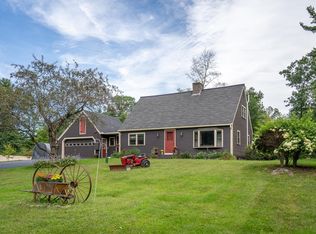 13 Golden Brook Rd, Windham, NH 03087