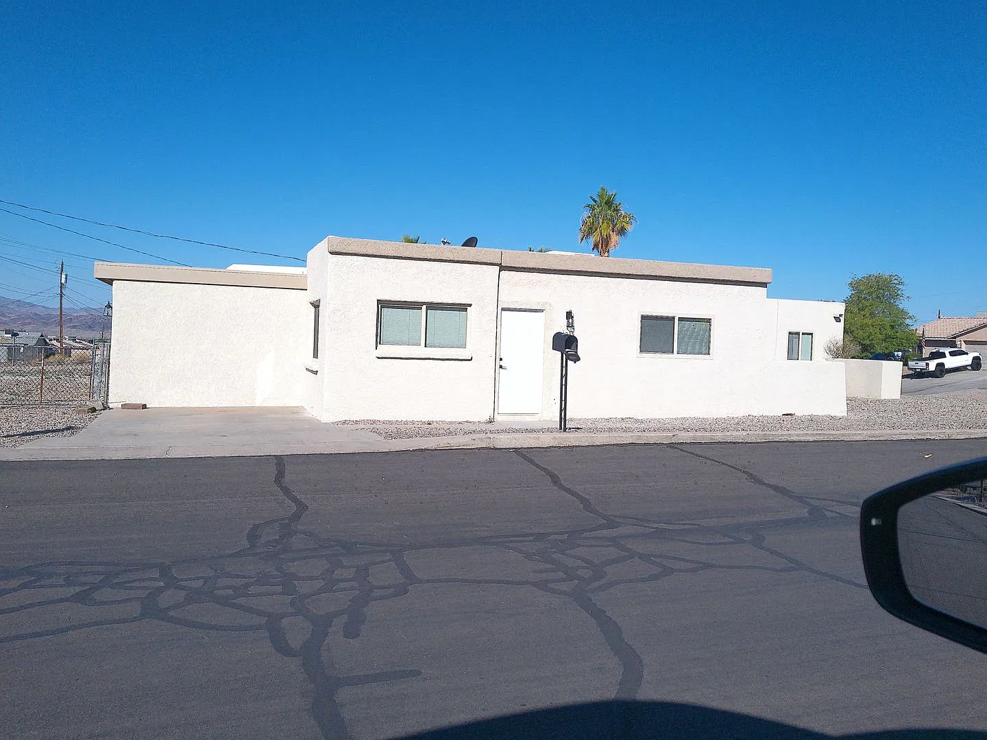 Long Term Duplex rental — Photo 1