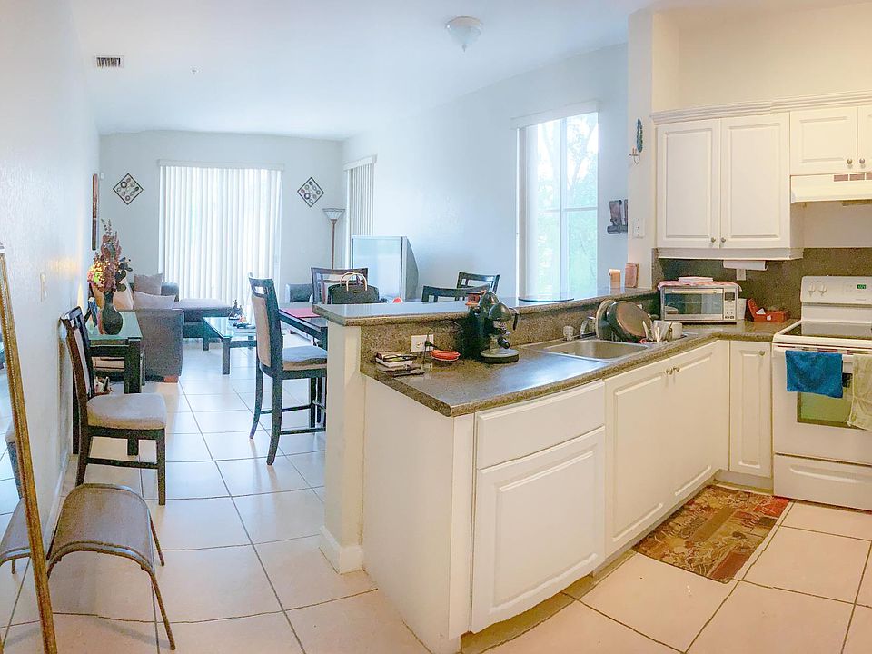 1st image of 17800 NW 73rd Ave #21121