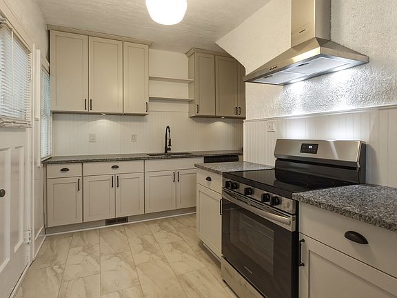 3rd image of 298 Rivard Blvd
