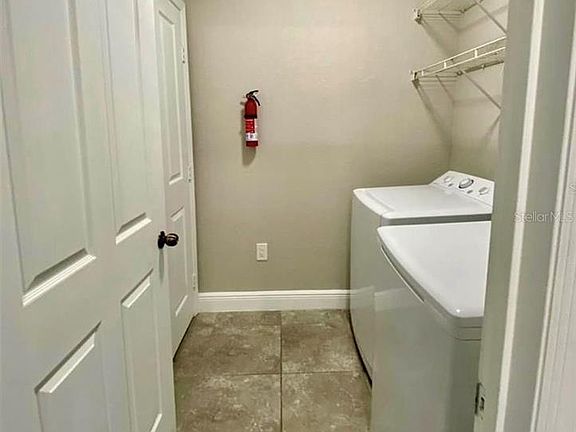 5th image of 3011 HEMINGWAY CIRCLE #3011