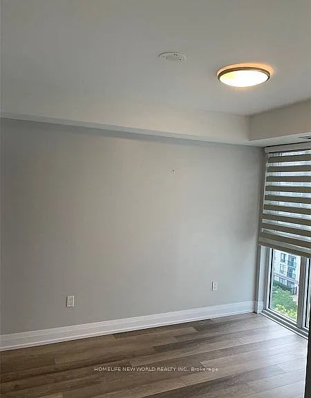 77 Mutual St #705 — Photo 8