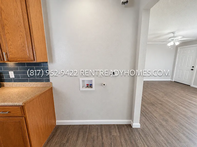 6507 Myrtle St — Photo 12