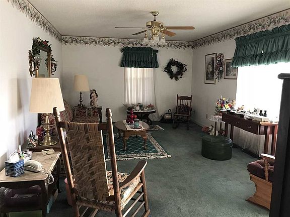 4th image of 2430 Clifton Dr