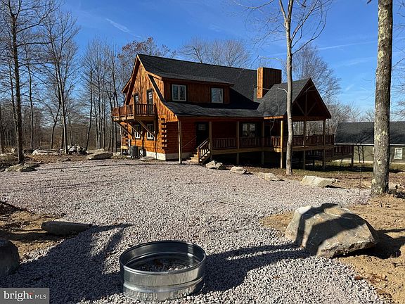 3rd image of 68 Taylor Ln