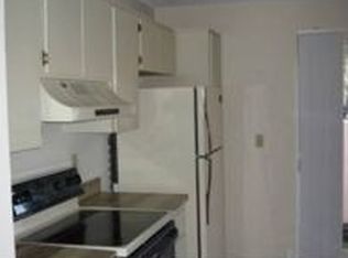 546 Andorra Cir NE, Saint Petersburg, FL 33703