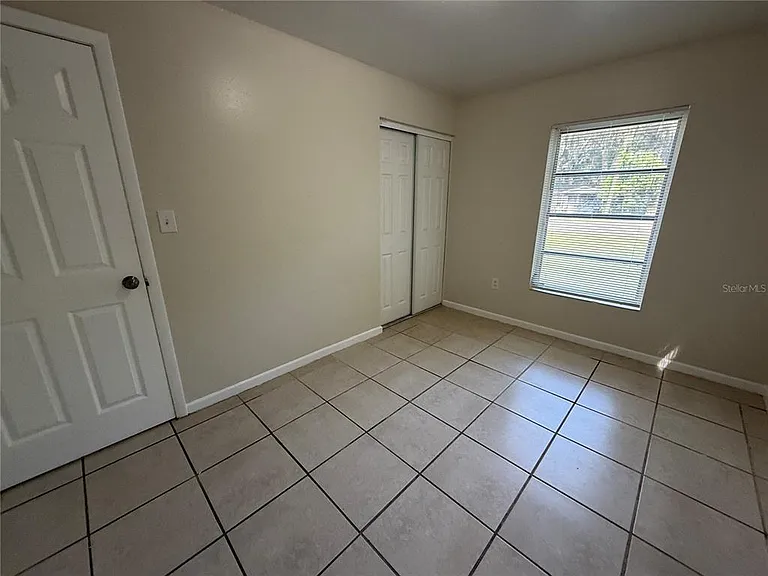 1323 Braebury Dr — Photo 4