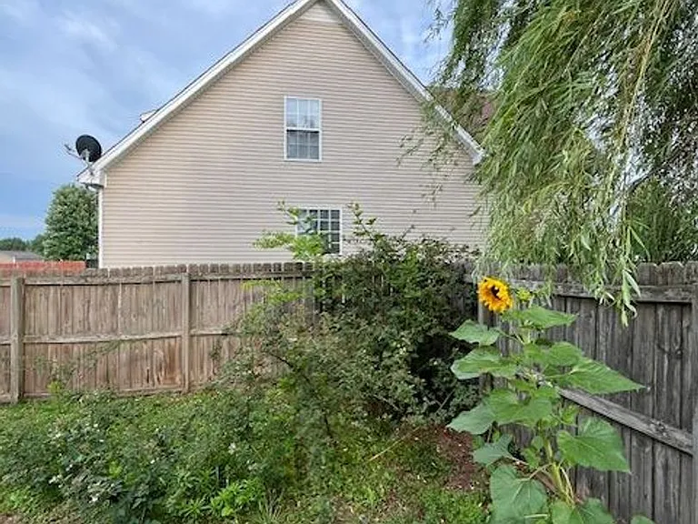 3720 Kendra Ct S — Photo 12