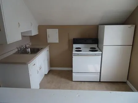 517 2nd Ave NW #3 — Photo 5
