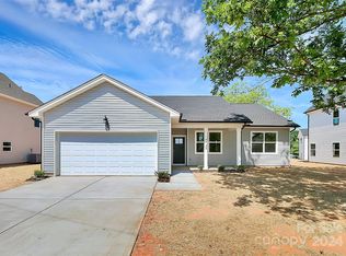 1414 Azalea Ave, Kannapolis, NC 28081