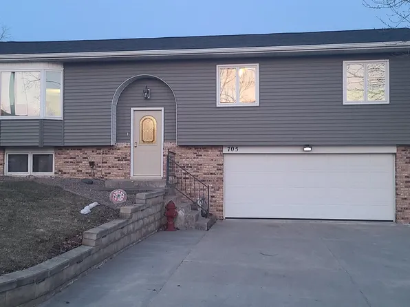 705 S Water St, Monona, IA 52159