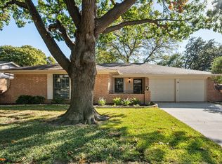 2008 Chalice Rd, Arlington, TX 76014