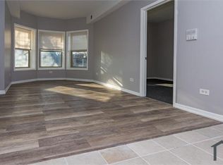 5356 W Madison St #1, Chicago, IL 60644