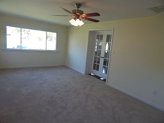 5th image of 519 Mansfield Dr