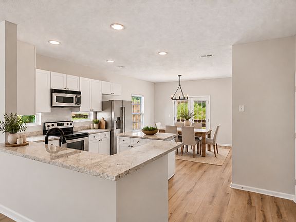 3rd image of 1432 Bern Dr
