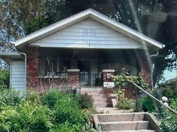 608 W Dodds St, Bloomington, IN 47403