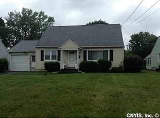 110 Sunnybrook Dr, Syracuse, NY 13219