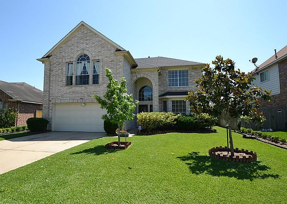 1st image of 19623 Golden Willow Dr
