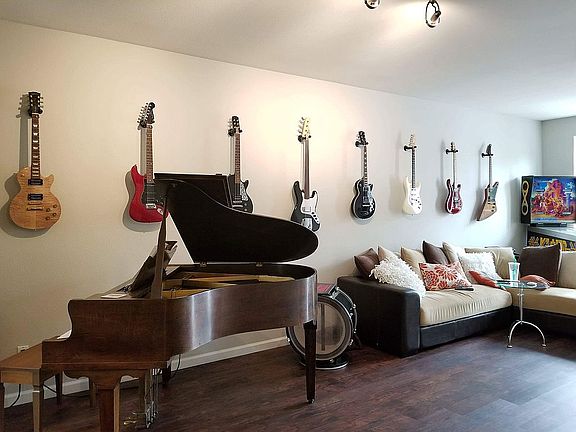 Spacious Living Area