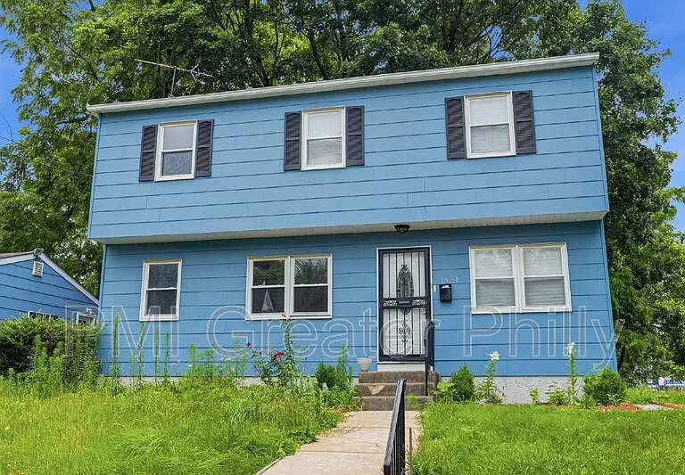 1523 W Cheltenham Ave — Photo 1