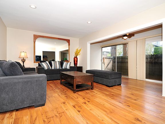 5th image of 485 S Madison Ave APT 1