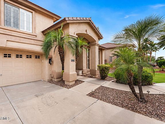 5th image of 935 E SAN CARLOS Way