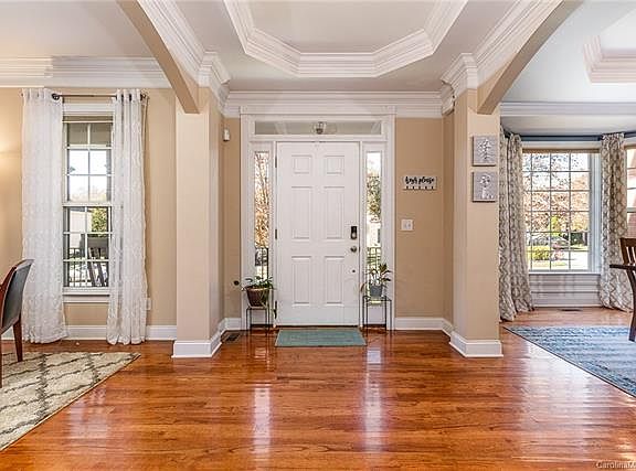 2nd image of 195 Montibello Dr