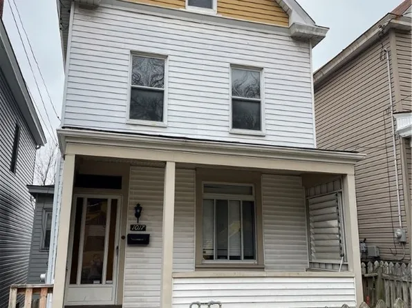 1017 Uvilla St, Pittsburgh, PA 15220