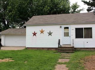 113 N Thomas St, Loyal, WI 54446
