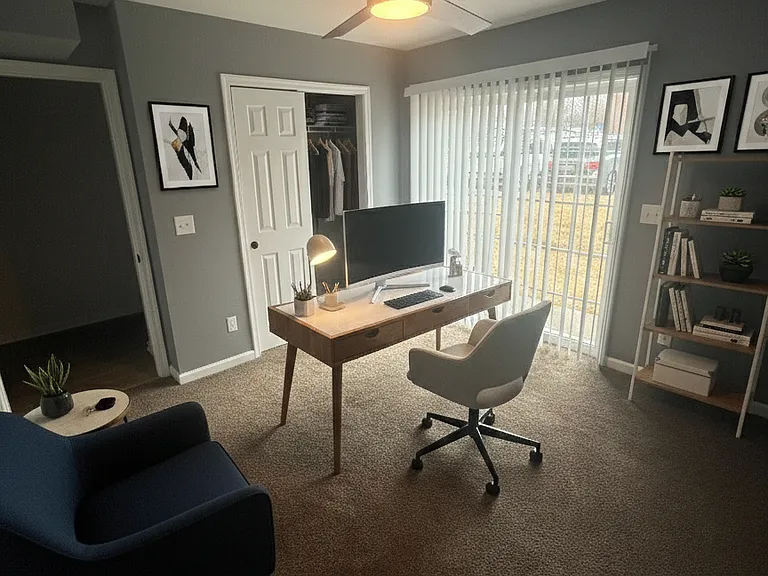 550 Riverside Dr #502 — Photo 11