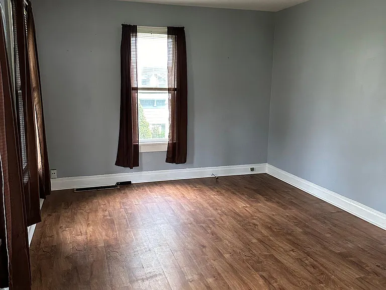 123 N Ford St #1 — Photo 4