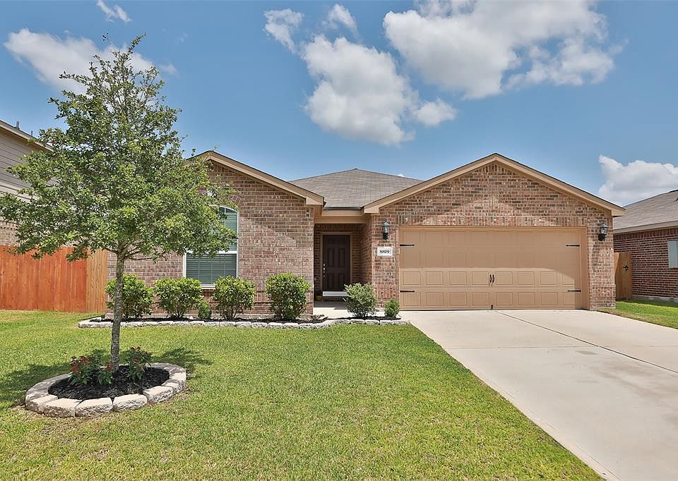1st image of 8819 Hazel Rose Sky Dr