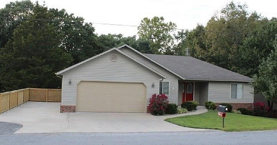 1st image of 8 Drew Ln