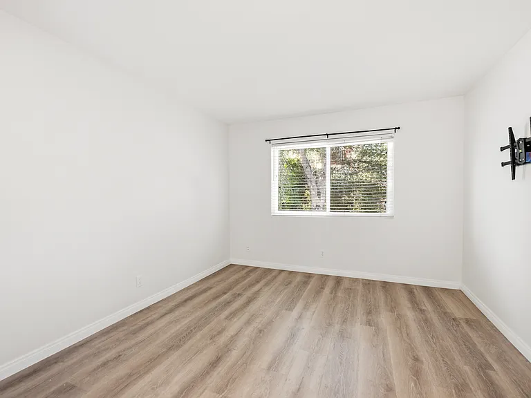 681 Triunfo Canyon Rd — Photo 49