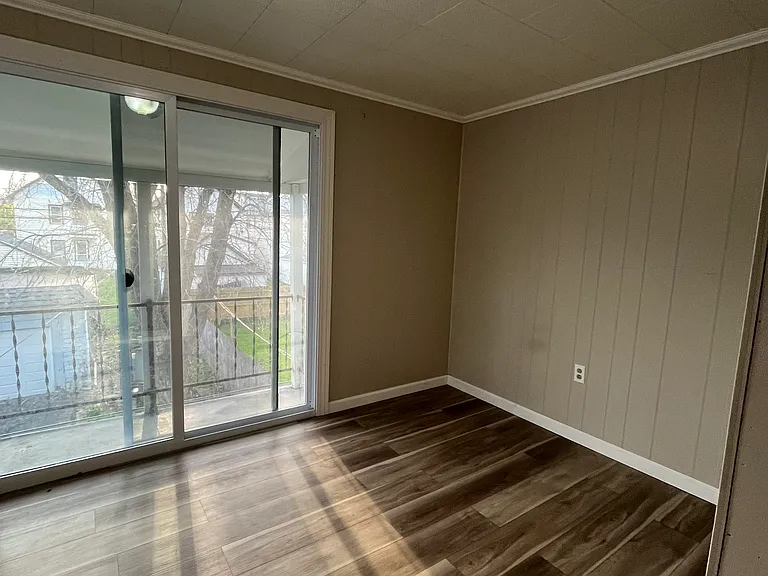 272 Norwalk Ave — Photo 45