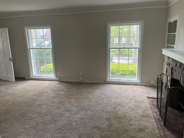 1031 Pennfield Rd — Photo 5