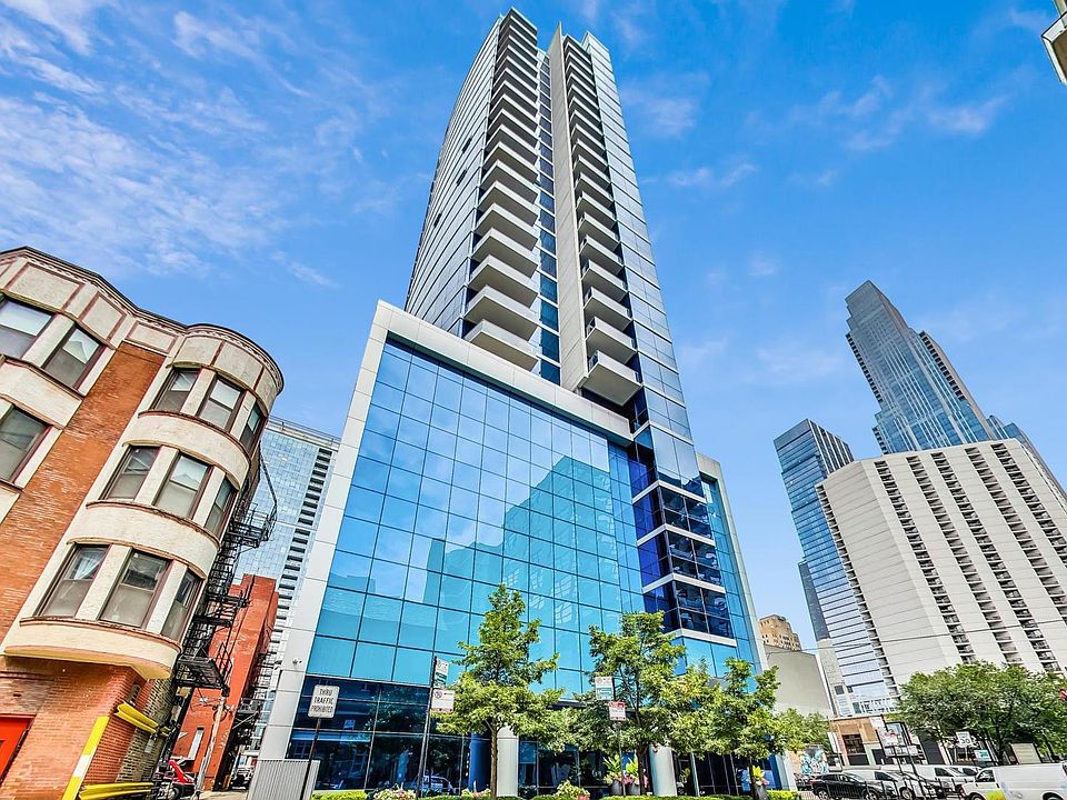 1st image of 110 W Superior St Unit 2200