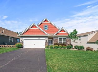 4870 Copper Ridge Dr, Woodbury, MN 55129