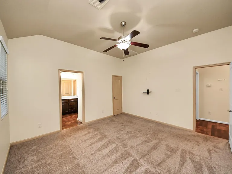 5234 Corbridge Glen Ct — Photo 11