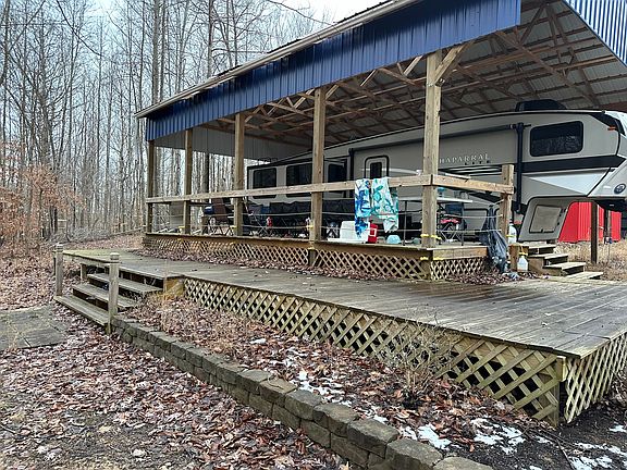 4th image of 156 Beechwood Dr