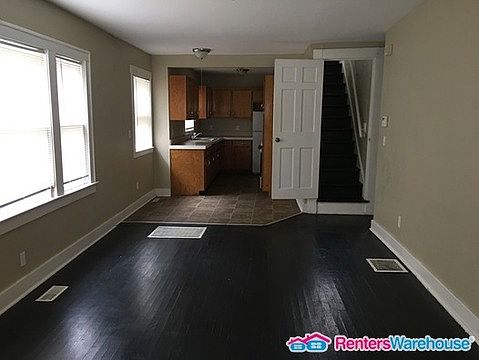 5th image of 5312 Euclid Ave