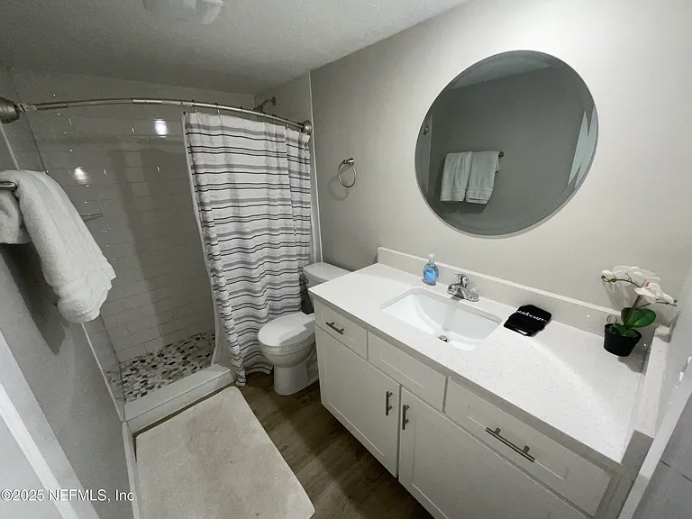 318 Arricola Ave #101 — Photo 38