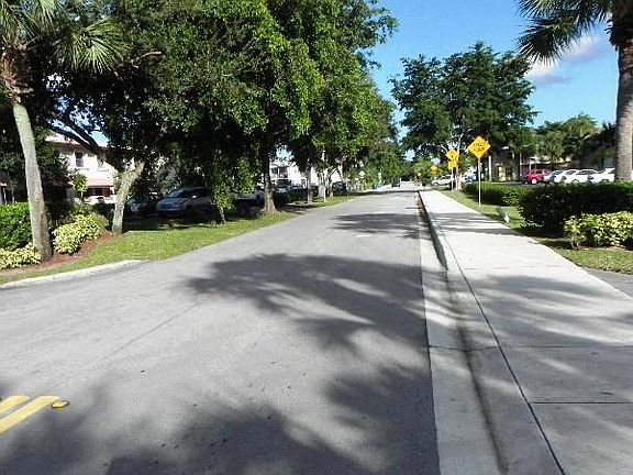 3rd image of 8956 NW 38th Dr