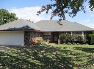 2700 Witteville Dr, Poteau, OK 74953
