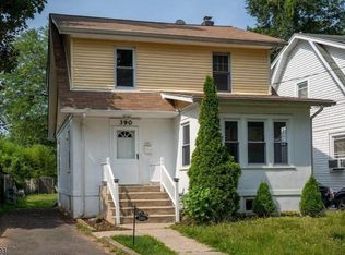 390 Harvey Pl, Plainfield, NJ 07062